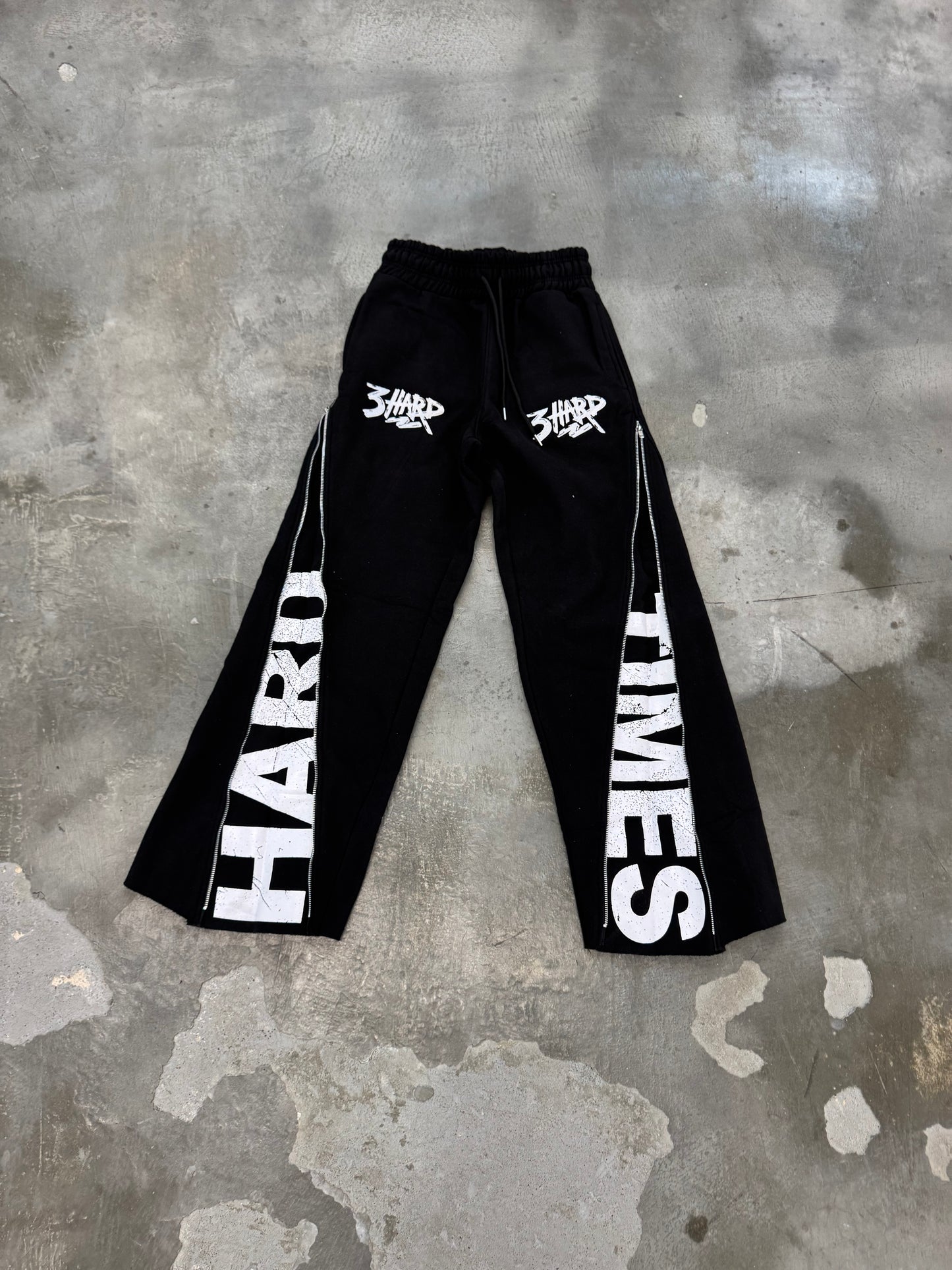 "HARD TIMES ZIP PANTS"
