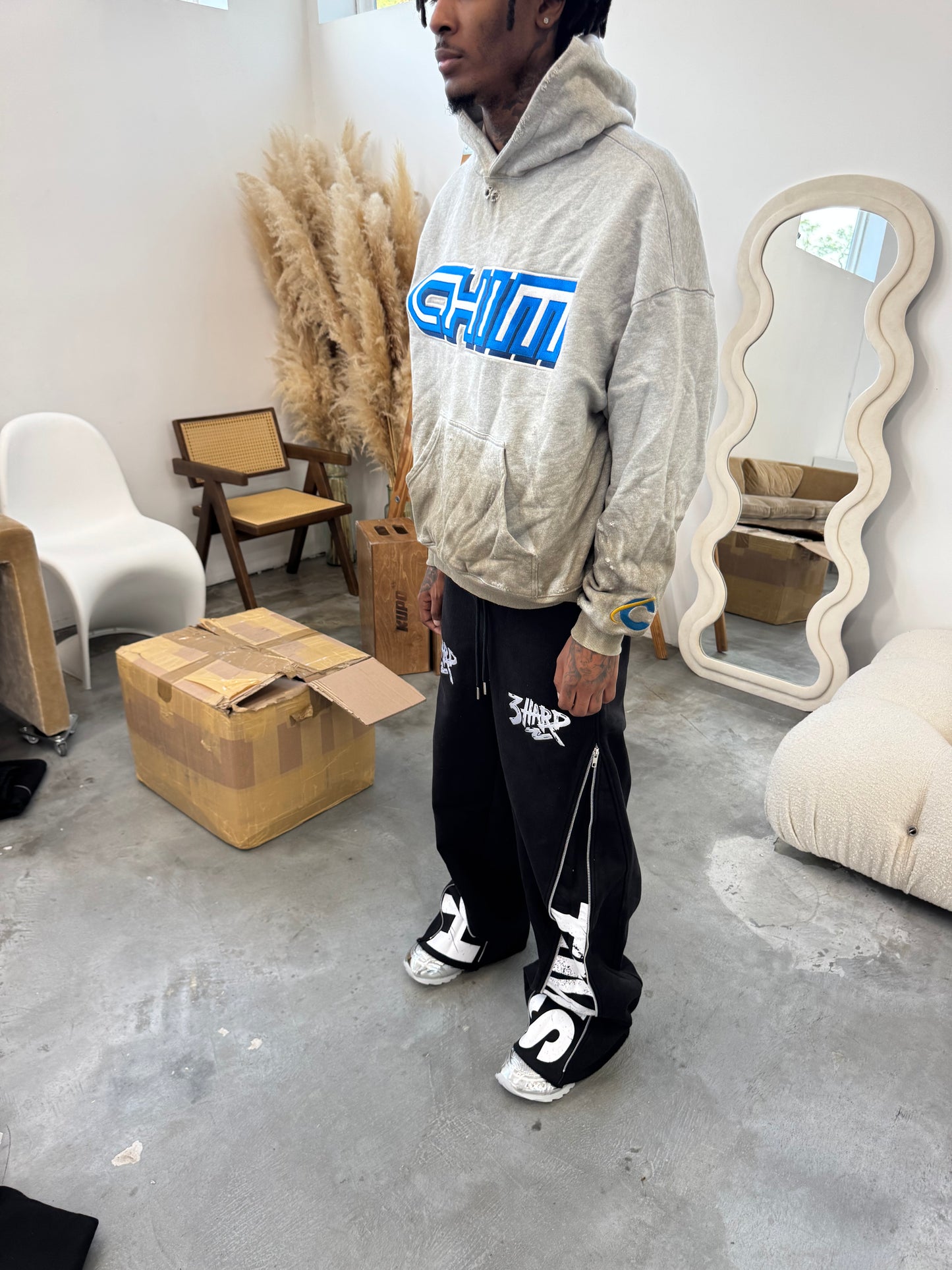 "HARD TIMES ZIP PANTS"